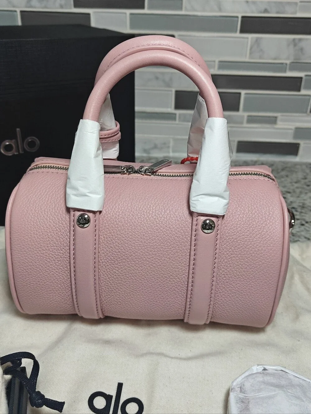 ALO Mini Voyage - Vintage Pink Leather
